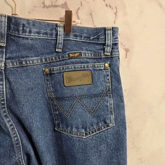 Wrangler Jeans Mens 40 X 30 George Straight Collection Medium Wash Vintage - Picture 10 of 11